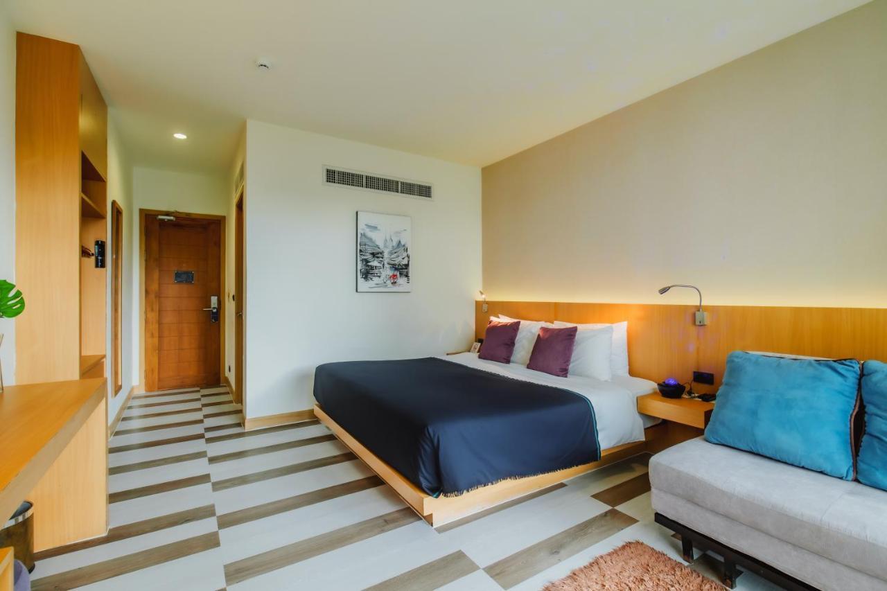 The Lunar Patong Exterior foto