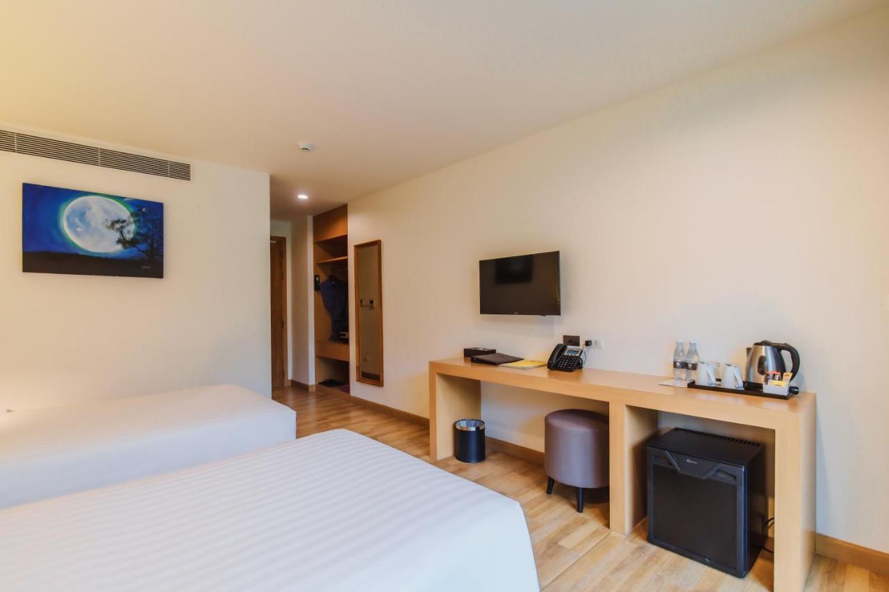 The Lunar Patong Exterior foto